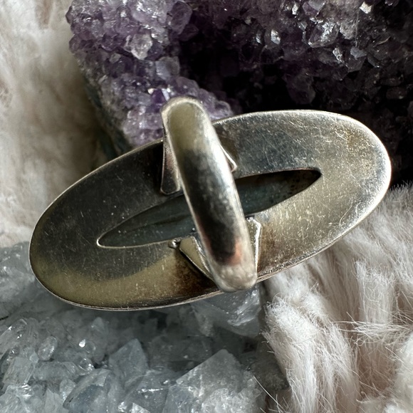 Labradorite *RARE* Silver Boho Statement Ring - Picture 4 of 11